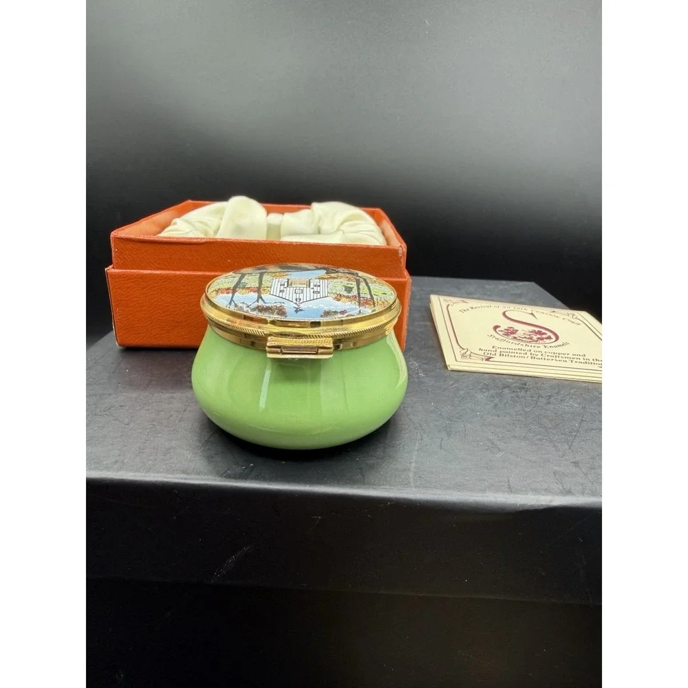 🐱✨ Staffordshire Enamels Cat Trinket Box – Vintage Collectible ✨🐱